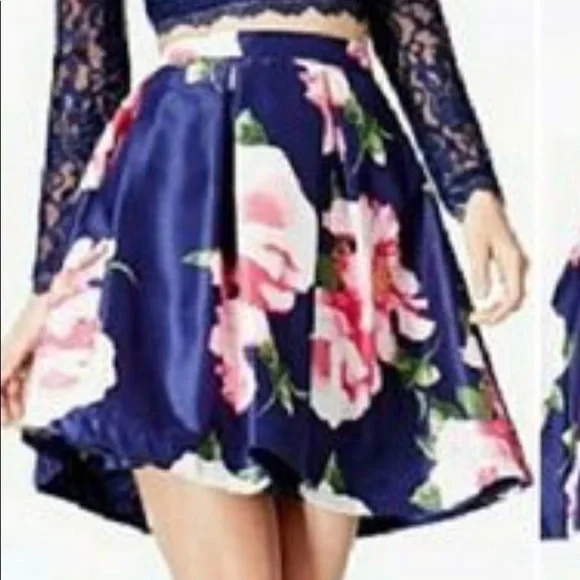 Sequin Hearts Size 9 Blue Floral Formal Skirt - Picture 1 of 6